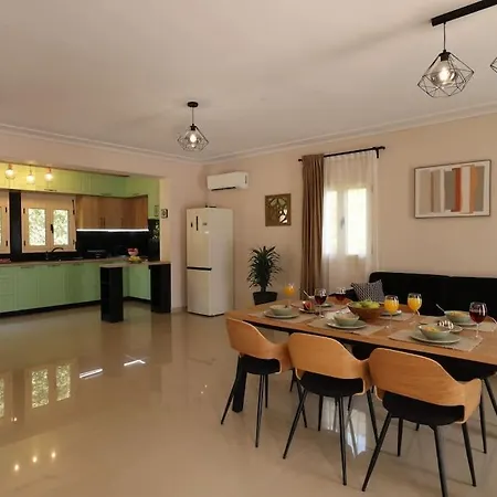 Sumelia * Khalikerí